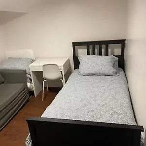  Homestay Basemewnt With Private Bathroom 36c